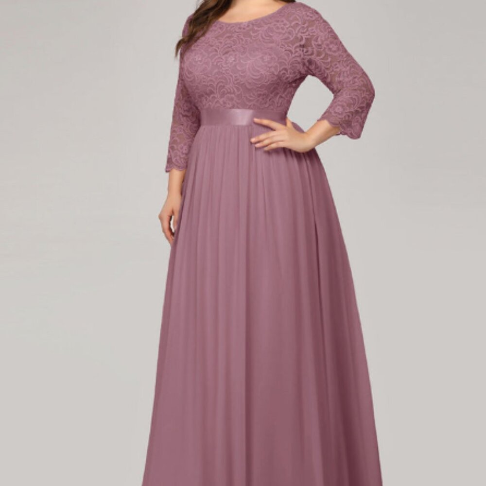 NWT - Ever Pretty Plus Size Lace Gown with Long Lace Sleeve